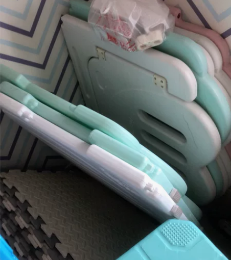 方熊家的围栏，跟图片上的一样，二手围栏，就...