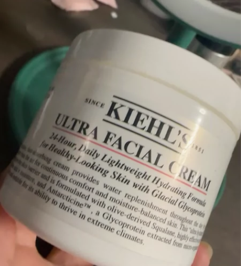 科颜氏高保湿面霜125的雨量如下没用过几次...