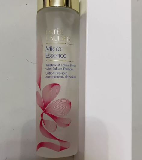 EL 樱花水 100ml 全新 感兴趣的话点“我想要”和我私...