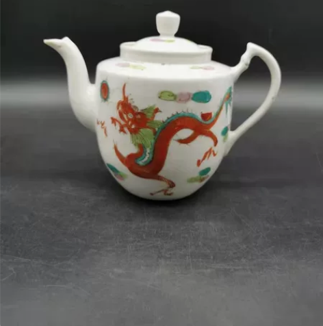 民国龙凤呈祥纹茶壶,口径7厘米,底径6.5...