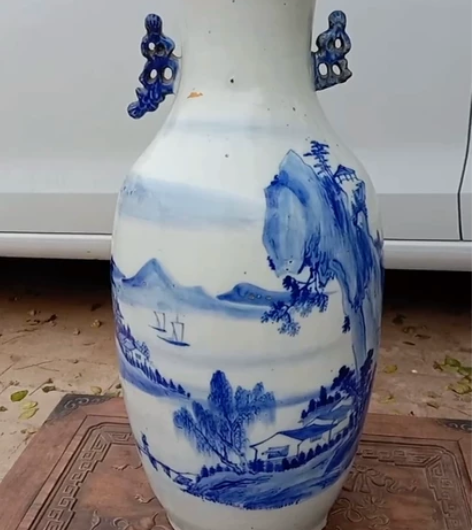 清代300件青花山水大瓶，高度60多厘米，...