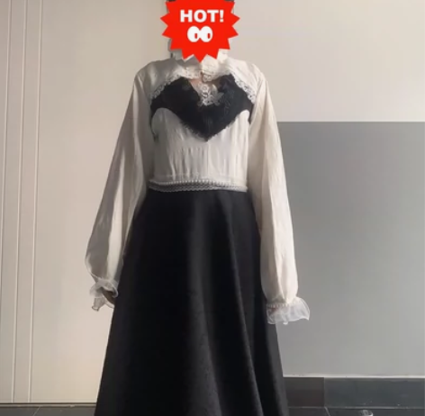 服装设计成衣四套。款式图效果图，作品集。东...