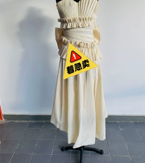 服装设计创意立裁作业 感兴趣的话点“我想要...