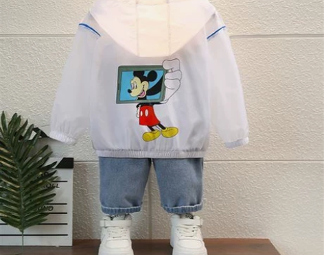 日本儿童防晒衣印花夏季薄款男童网红潮宝宝洋...