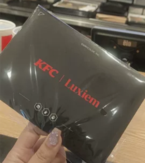 彩虹社luxiem肯德基KFC联名周边 狂...