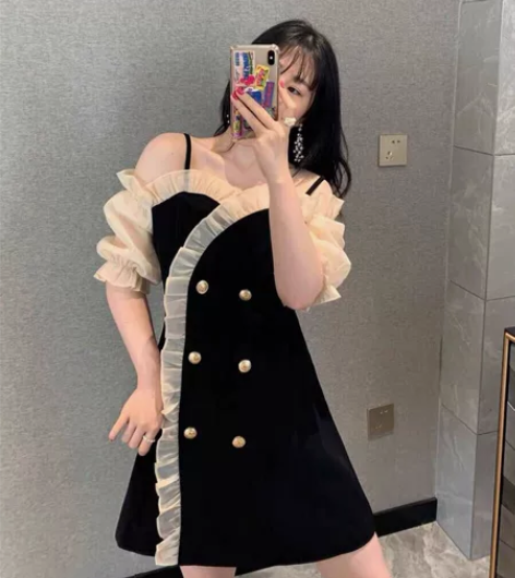 定制TATAMI韩国东大门夏吊带露肩双排扣...