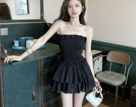 抹胸连衣裙女法式小个子黑色蛋糕短裙2022...