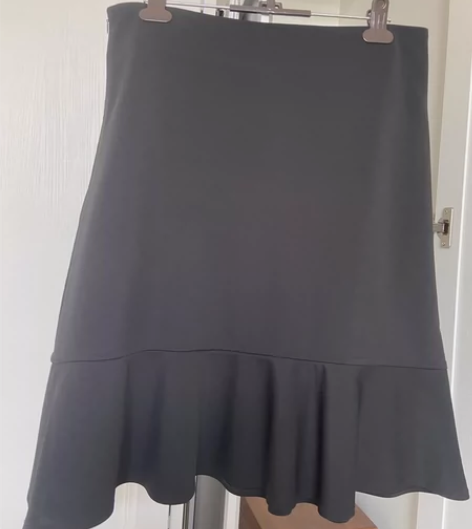 鱼尾裙 感兴趣的话点“我想要”和我私聊吧～