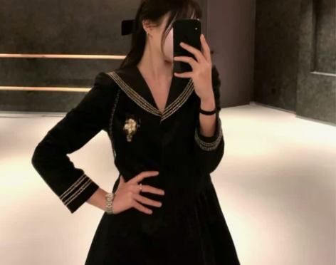 金丝雀复古海军风连衣裙日系娃娃领学院风小黑...