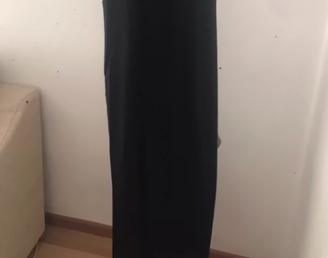 iWiNG新款极简风时髦纸片人版型细吊带黑...