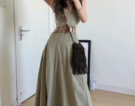 辣妹复古镂空v领背心连衣裙女夏季a字民族风...