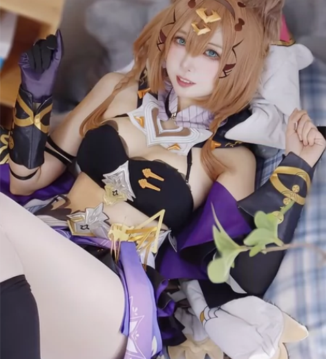 帕朵菲莉丝，初兽猫全套，全款850 包含服...