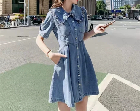 法式复古港风娃娃领牛仔连衣裙女夏季2023...