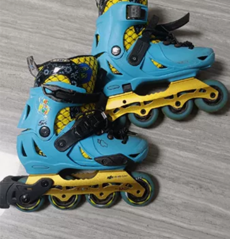 瑞士micro迈古溜冰鞋儿童平花鞋专业轮滑...