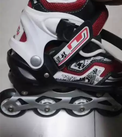 逍遥之星1032俱乐部 儿童溜冰鞋 颜色分...