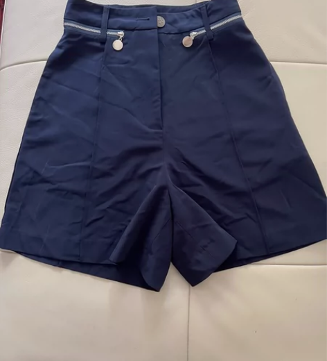 藏蓝色 高腰全新短裤 西服面料的手感 版型...