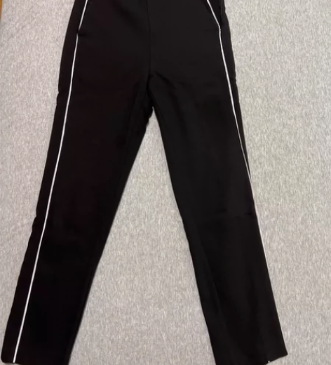 Zara黑色小脚裤，超级显瘦，九分裤，两侧...