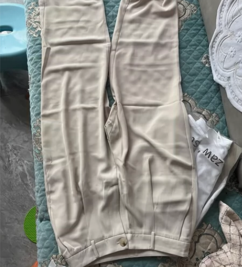 全新带吊牌裂渡高腰束脚裤，l码穿到130斤...