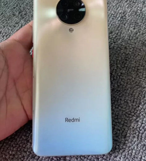 红米k30pro变焦版 8+256g有点磕...