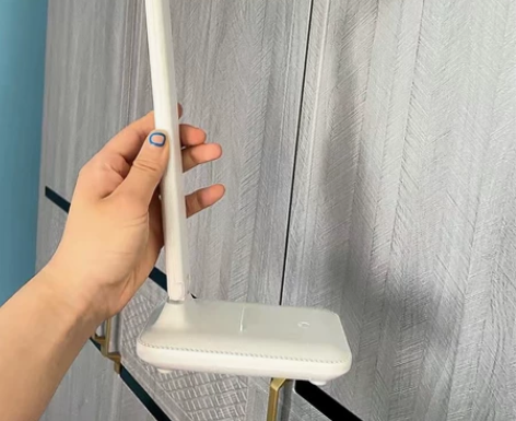 台灯学习专用护眼宿舍床头灯充插两用触摸台灯...