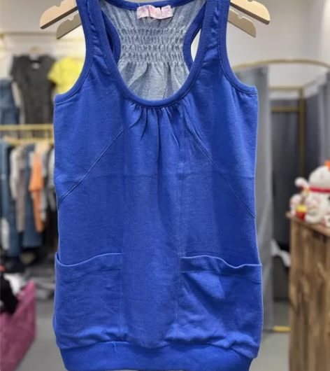 罗奥莎背心，工字背心 内里毛圈，宝蓝色上身...