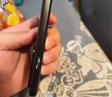 红米k50电竞版12+256成色自观全原无...