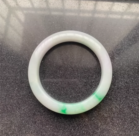 白底青翡翠手镯，a货，55.2??10.9...