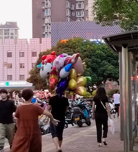 飘空气球成品批发,品种多,20个起批,长沙...