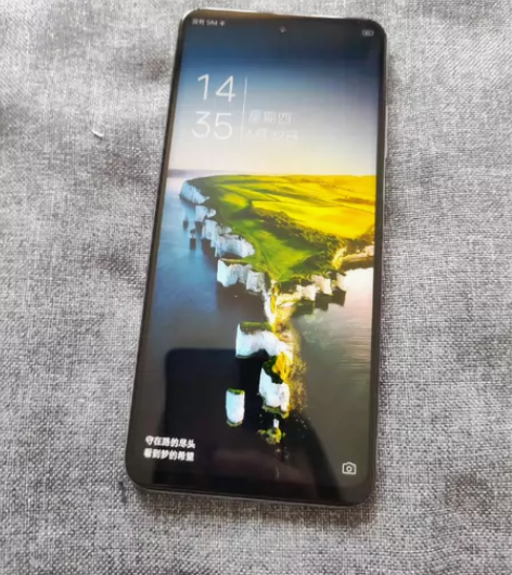 中兴S30, 5g,8+128,天玑720...