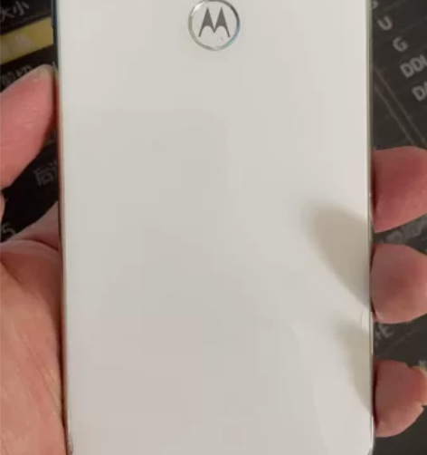 摩托罗拉P30全网通6+128 型号:摩托...