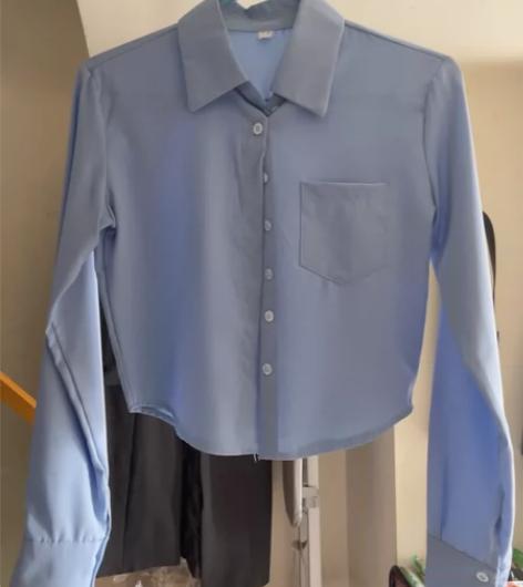 短款辣妹防晒衬衫夏 感兴趣的话点“我想要”...