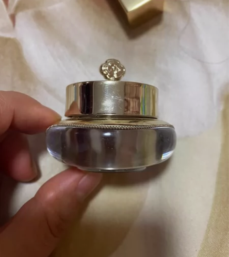 天气丹眼霜 套盒里面扣出来的，全新未用！出...