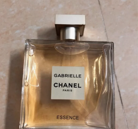 香奈儿嘉伯丽尔 感兴趣的话点“我想要”和我...