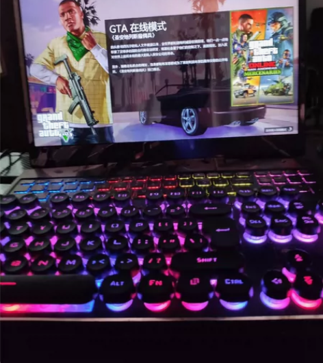 出一个游戏本戴尔g3 3590 感兴趣的话...