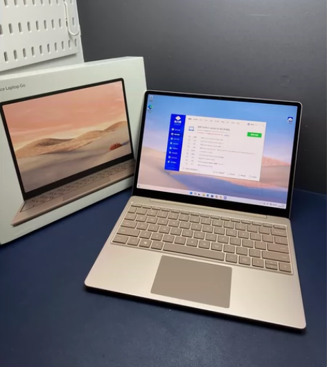 surface laptop go1 i5...