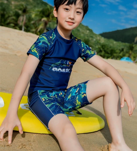 361度儿童游泳衣男孩男童泳衣分体中大童学...