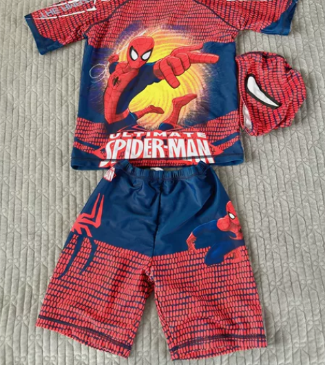 几乎全新儿童泳衣男童120码连体蜘蛛侠温泉...