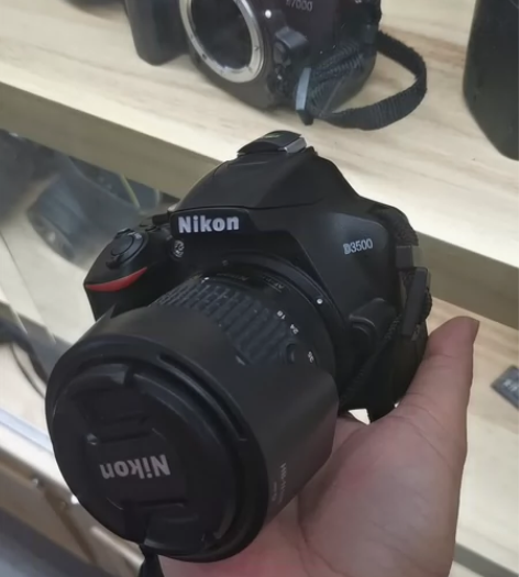 尼康D3500 18-55 99新 感兴趣...