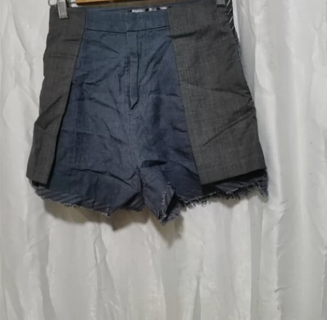 JNBY短裤女，九新无破损低价转让的！ 感...