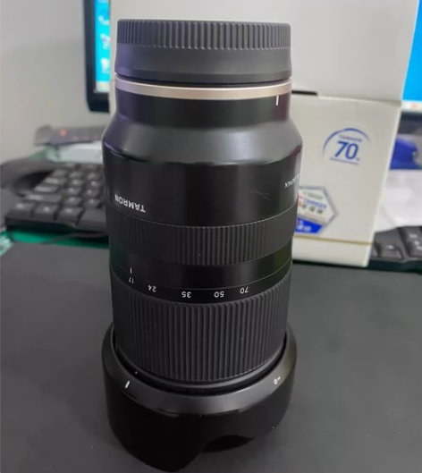 腾龙17-70 F2.8镜头，索尼E口，9...