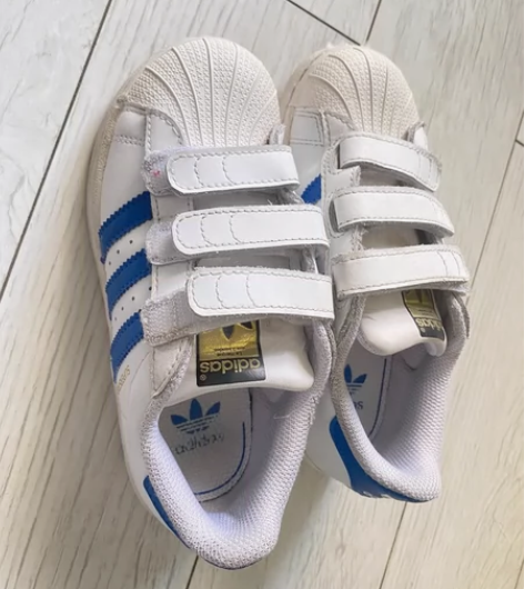 儿童运动鞋，阿迪贝壳头，九成新，40元包邮...