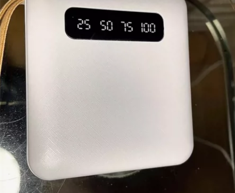 【店铺倒闭】迷你自带线20000毫安大容量...