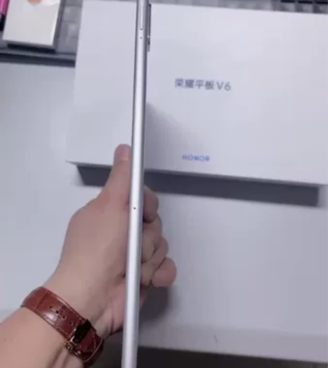 荣耀平板V6 配置6128 麒麟985芯片...