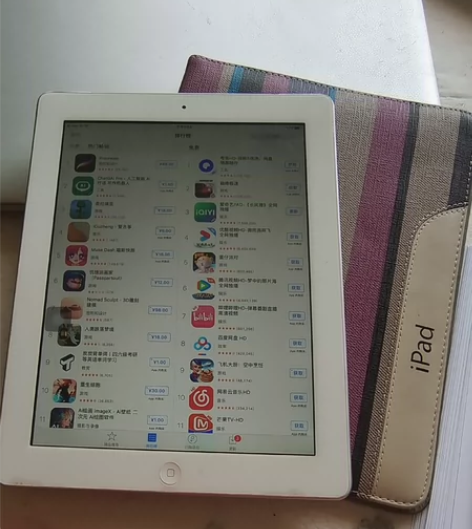 iPad 版本10.3.4（14G61）型...