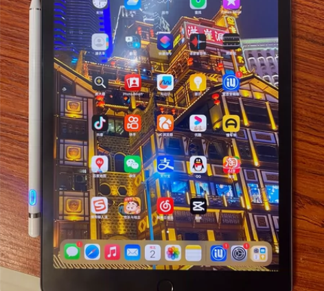 出售以前入手的平板带电容笔   iPad2...