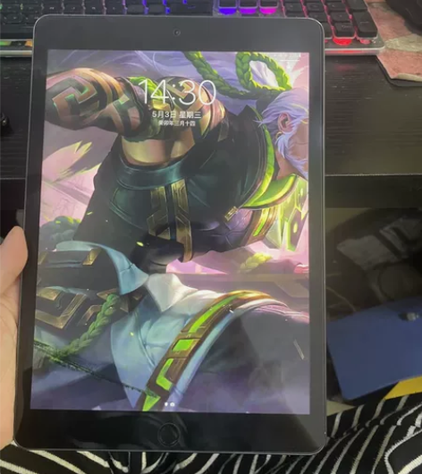 98新原屏国行低系统IPad 2019 1...