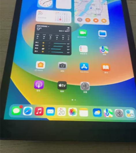 出苹果iPad 2019。95新 128g...