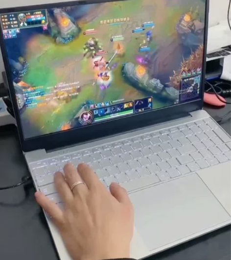 【捡大漏】全新原价4999元英特尔高配笔记...