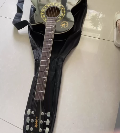 几乎全新易碎物品不支持邮寄，只能同城自取，...