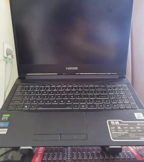 因换新电脑了，故出21年5月买的15.6英...
